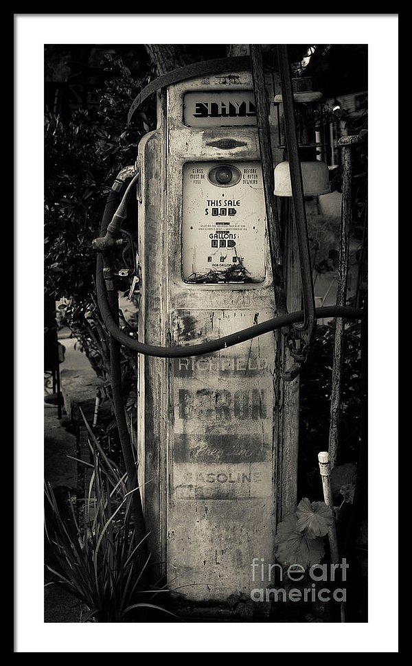 Abandoned Gas Pump